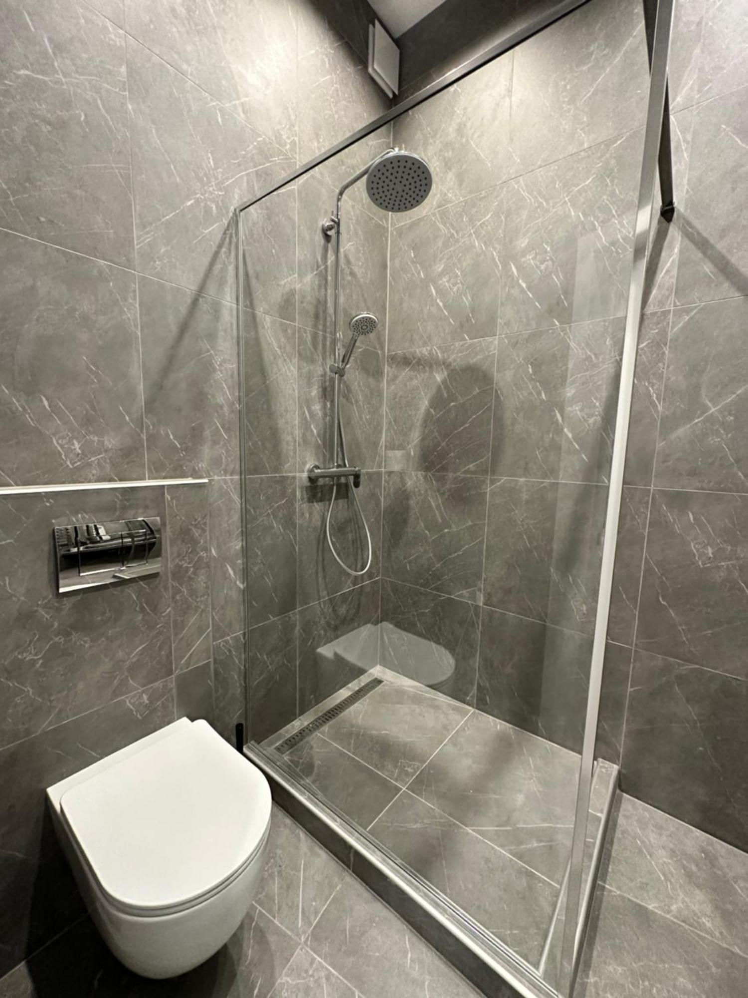 Romantic Apartments - In The Center Of Lviv , King-Size Bed Zewnętrze zdjęcie