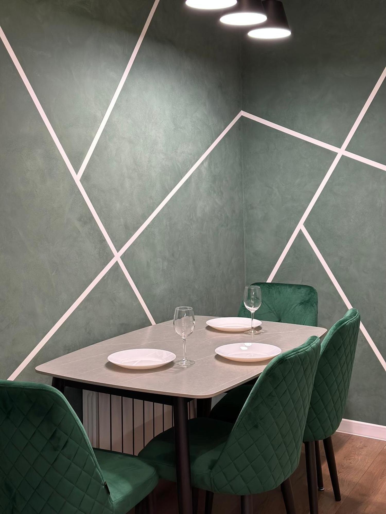 Romantic Apartments - In The Center Of Lviv , King-Size Bed Zewnętrze zdjęcie